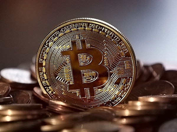 比特币ETF或将引爆千亿美金市场？华尔街正在押注这场加密革命